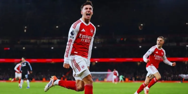 Arsenal thắng thuyết phục Aston Villa 4-1: Bước ngoặt cuộc đua 4 Sức mạnh của nhà vua tương lai